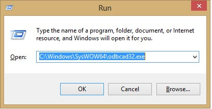 单击开始运行并键入 C:\Windows\SysWOW64\odbcad32.exe，然后按回车键为 32 位管理员。